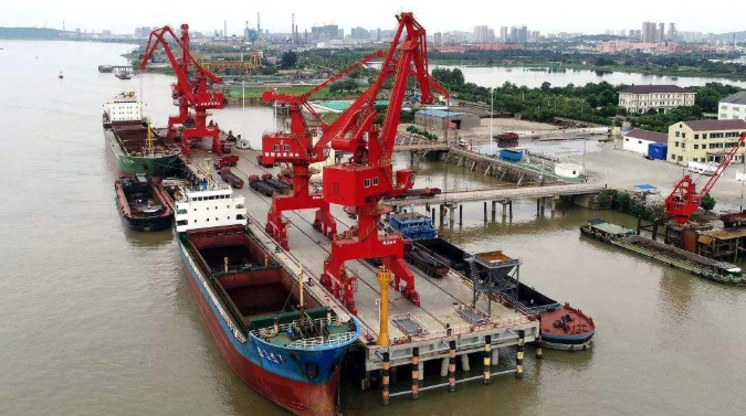 阜阳概述露天料场港口封闭问题的实行方法